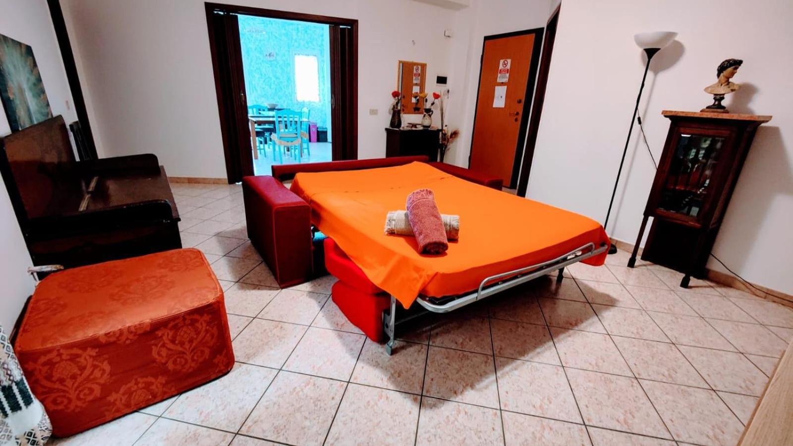 La Casa Del Viale Daire Solarino Dış mekan fotoğraf