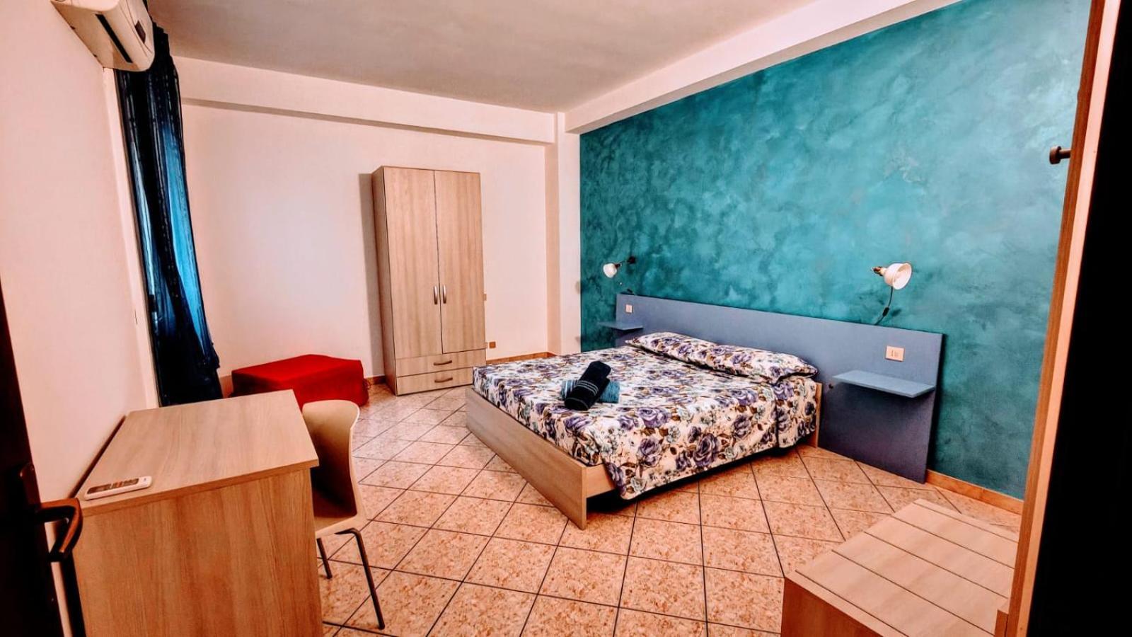 La Casa Del Viale Daire Solarino Dış mekan fotoğraf